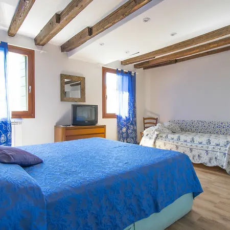 Apartment Ca Miracoli *