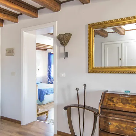 Ca Miracoli Apartment *