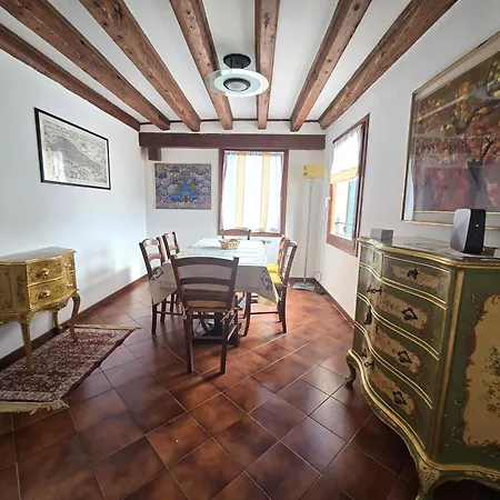 Ca Miracoli * البندقية