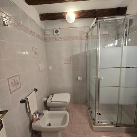 Ca Miracoli * البندقية